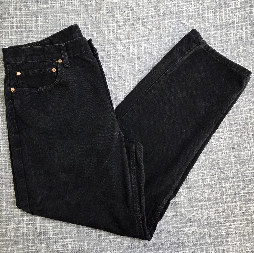 Levi's 550 Jeans Relaxed Fit Black Straight/Tapered Men's 38X32 (actual 37X31)